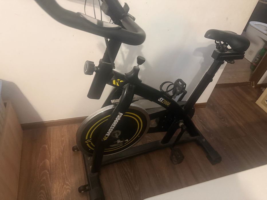 Bicicletă fitness Progressive SX2000 – folosită foarte puțin