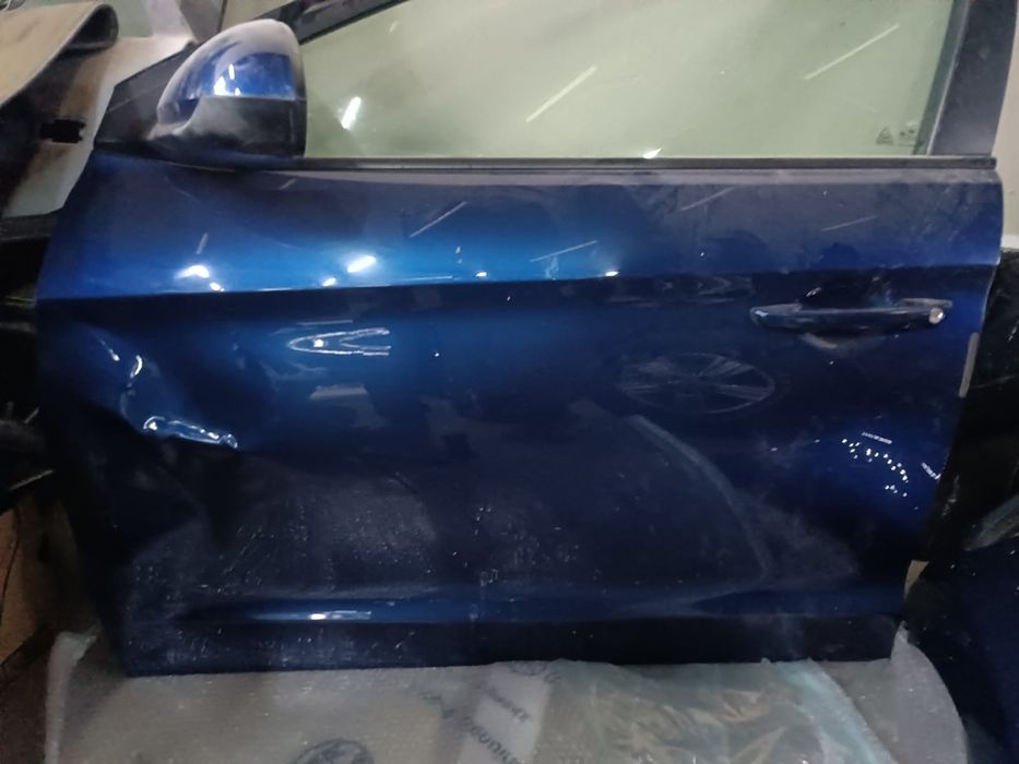 НА Хундай Елантру дверь, КРЫЛО,  и бампер