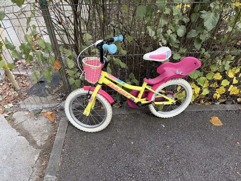 Bicicletă fetite DHS Daisy 16"