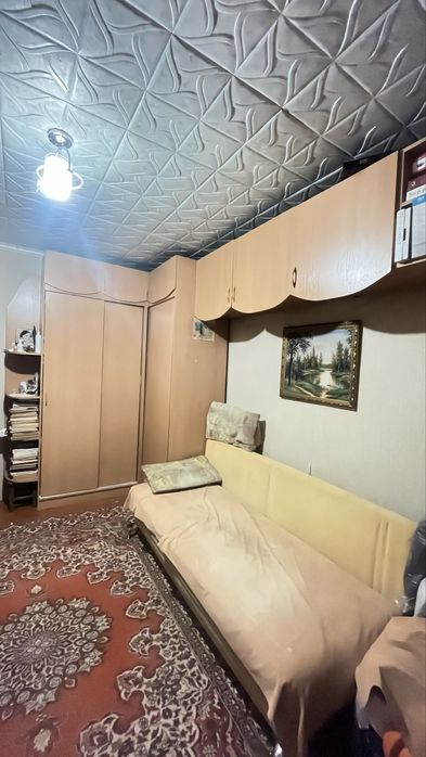 Угловой шкаф с верхними шкафами