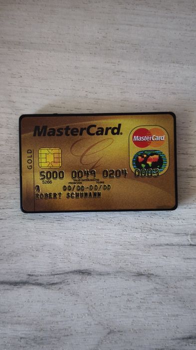 Скрита шпионска слушалка тип „бръмбар“