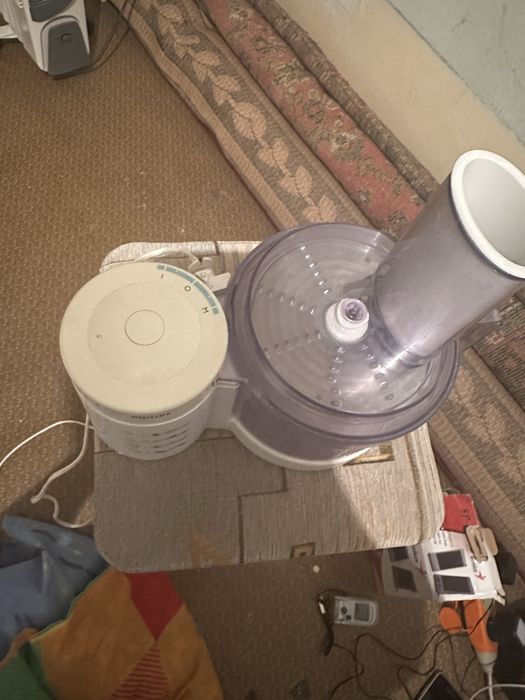 Кухонный комбайн Philips HR 2871