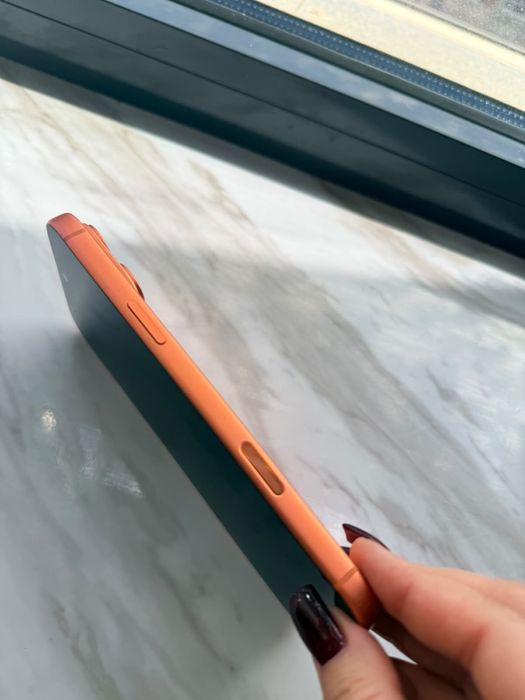 Продам Iphone 17 pro max 1 tb