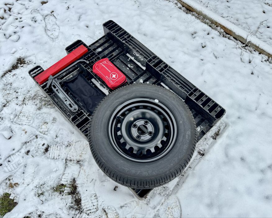 ЧИСТО НОВА Резервна гума+джанта 14цола 4x100+Авариен комплект за Opel