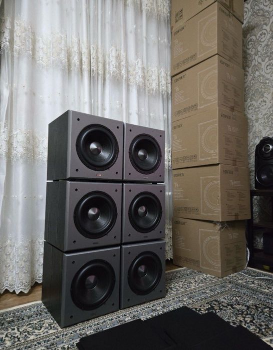 Продаю сабвуфер Edifier T5