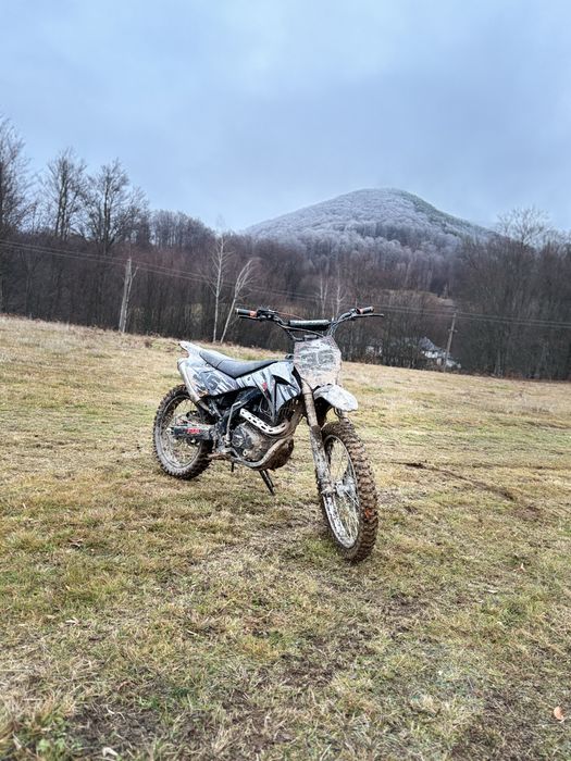 Vând cross 250 4t orion