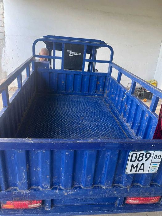 Лочин moto 2000 кг 300