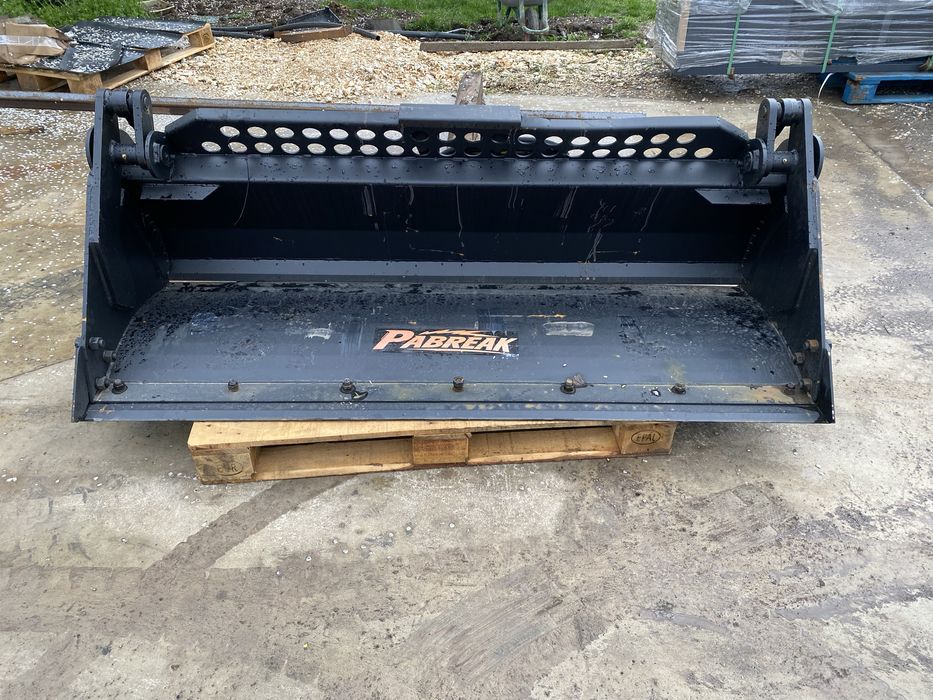 Отваряема, 4в1 кофа 180см за мини челен товарач бобкат