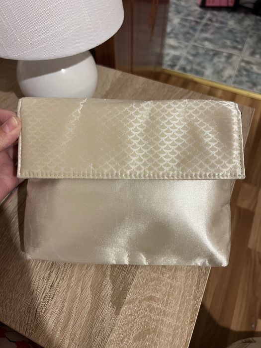 Geanta penttu cosmetice Bulgari