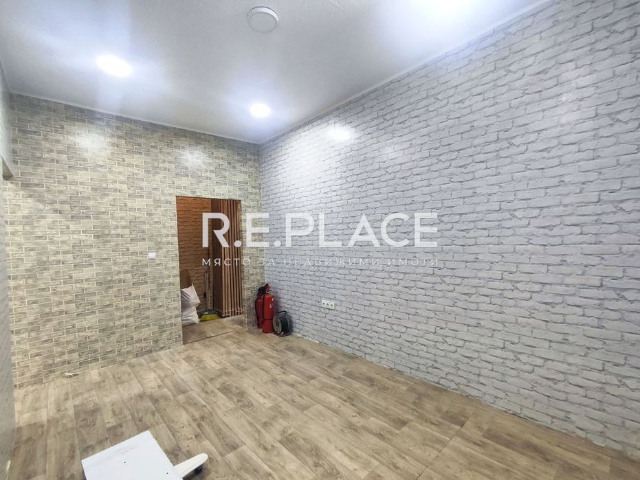 Дава се под наем Магазин в Варна, Автогара - 90 кв.м за 650 € - Снимка #2