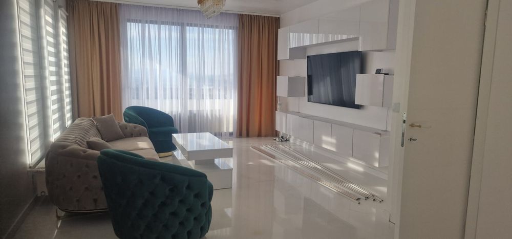 Inchiriez duplex ultra finisat floresti