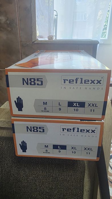 Manusi nitril rezistente