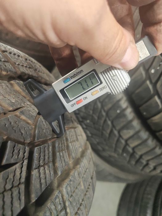 2бр.зимни гуми 225/55/18 Goodyear