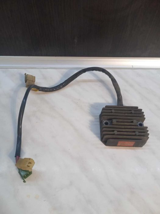 Части за Honda Shadow VT1100 (Хонда Шадоу)