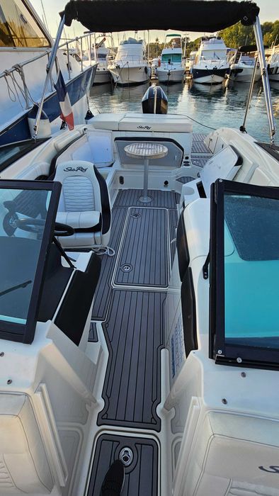 searay 230 spx ..2022..mercury 225cp