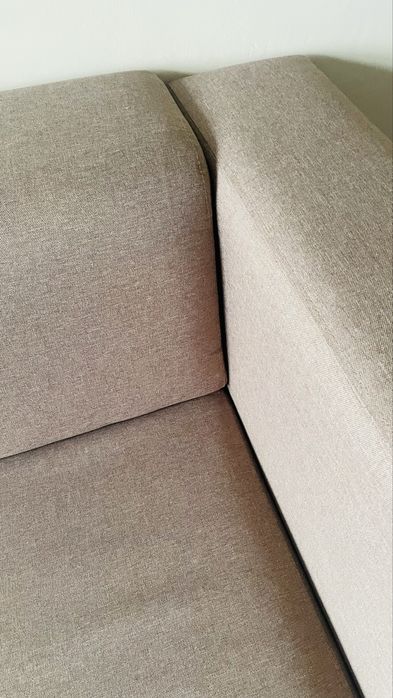 Продается диван новый