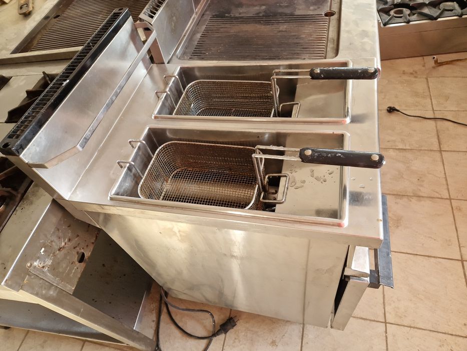 Friteuza dubla de.putere, gaz sau curent 380v