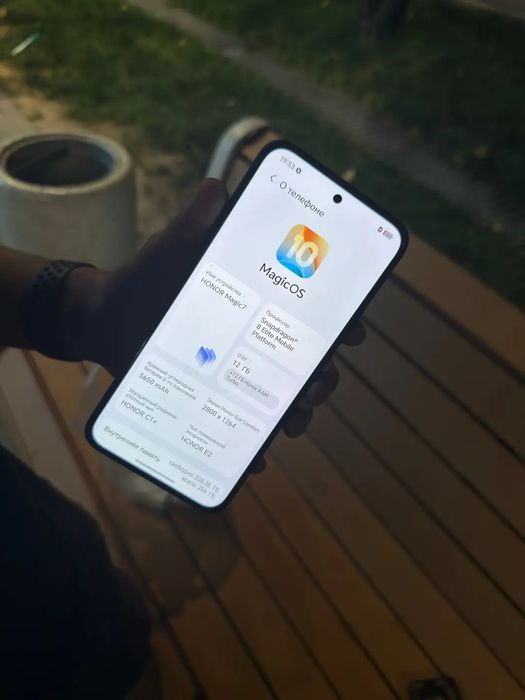 Продается Honor magic 7 хорошее состояние