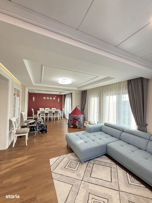 Casa premium de vânzare , strada Muntele Carmel — Sanmartin