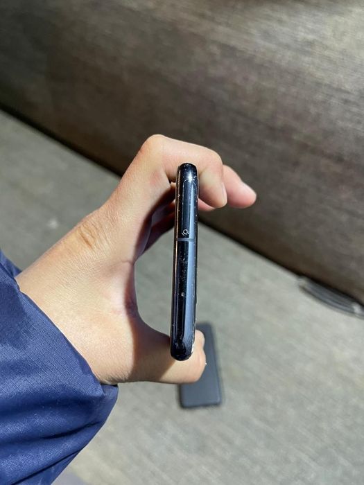 Самсунг с10е. Г.Уральск