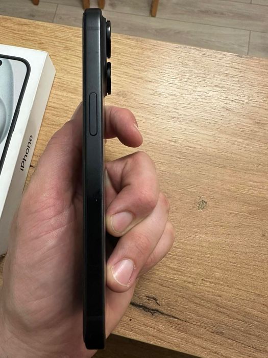 iPhone 15 128GB Black