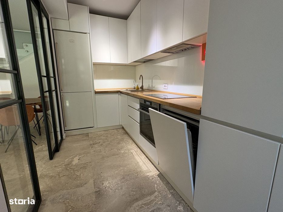 Vila 5 Camere + Birou Matei Millo Pipera Curte Privata 2 Parcari