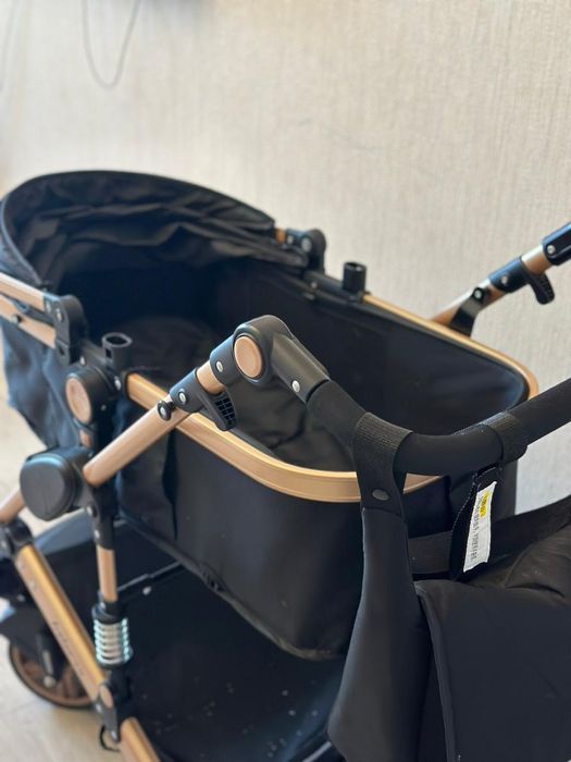 Продам коляску 3 в 1