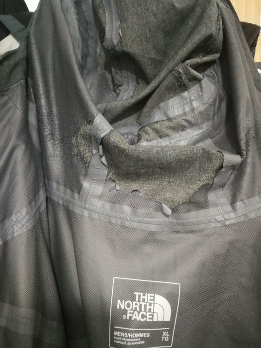 Мъжко яке North Face HyVent