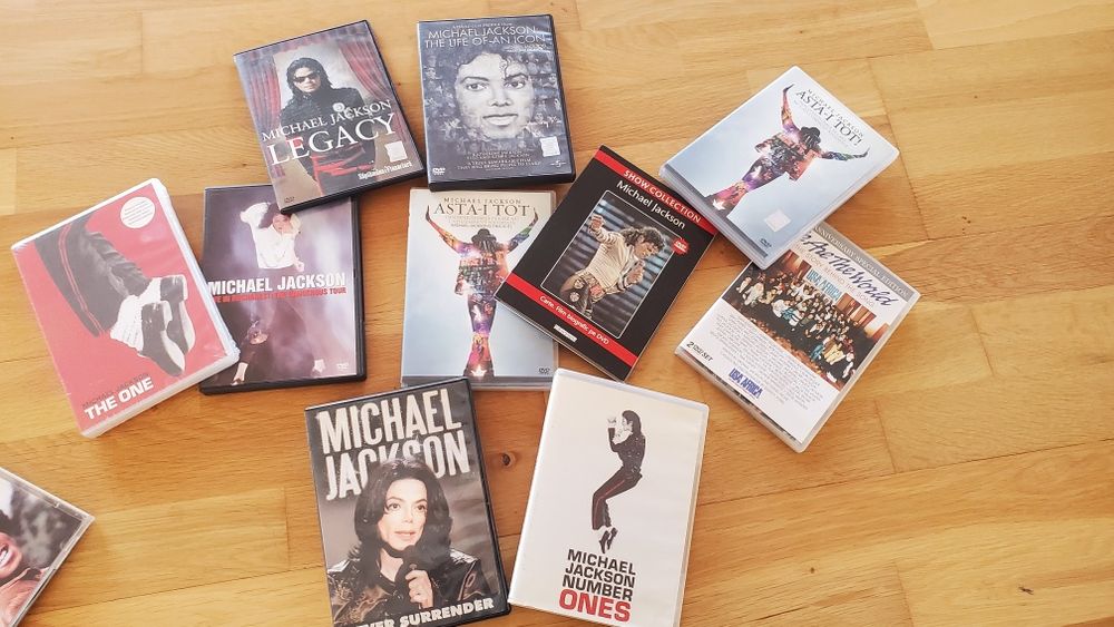 Colectie Michael Jackson Fanatici