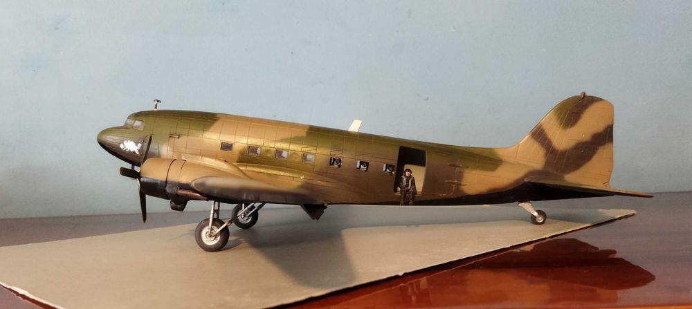 модель самолёта DC-3 Gunship 1/72 italeri