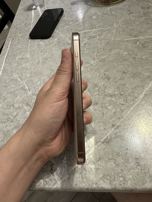 Iphone 16pro max e-sim 256gb