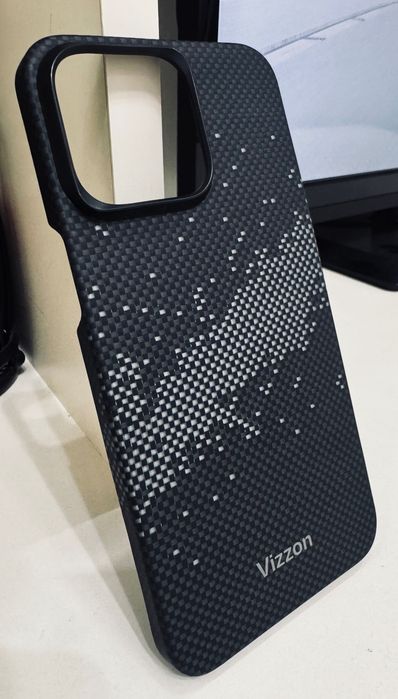 Чехол для iPhone 15 Pro Max от VIZZON