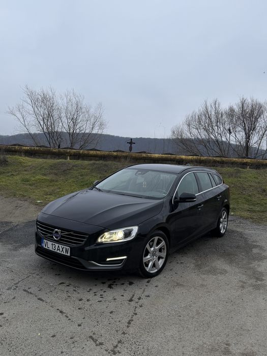 Volvo V60 D4 2015