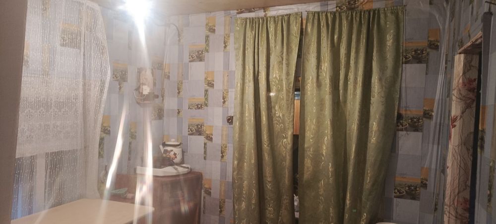 Продам старенький частный дом!