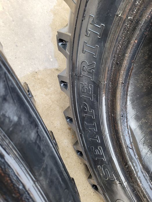 Anvelope remorcă Semperit 10.5-18 (275/80 R18)