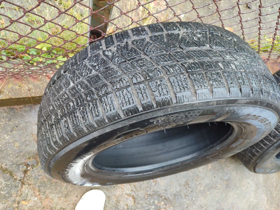 Зимни гуми 225/65/17 Кумхо