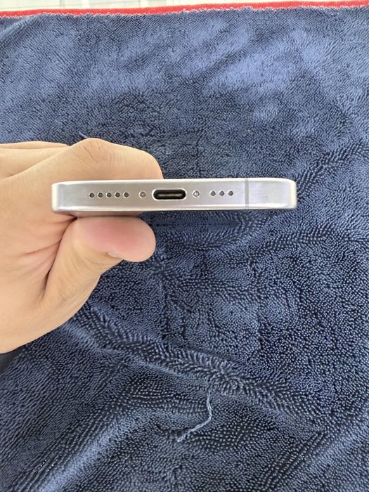 Iphone 15 pro 128 gb