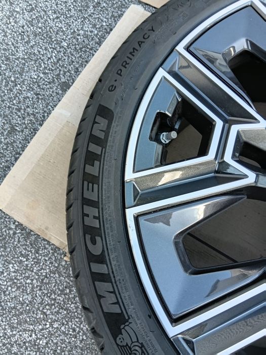 Set Nou 20" BMW 5er G60/G61 939M anvelope vara