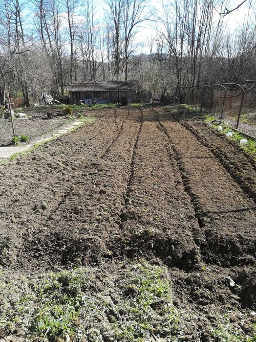 Фрезоване, косене и оран с малък трактор 4х4