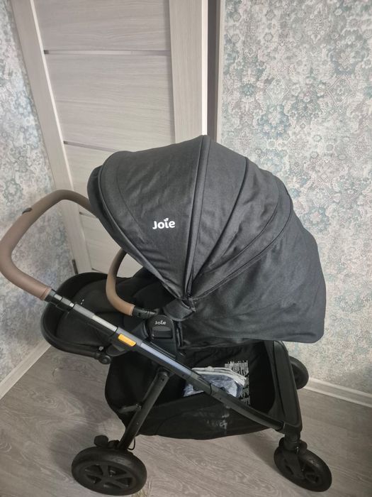 Коляска детская Joie Alore