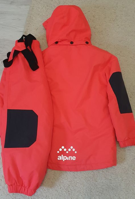 Costum ski fete 6-7 ani merge 8-9 ani