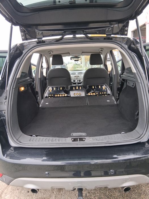 Vând Ford Kuga 2012