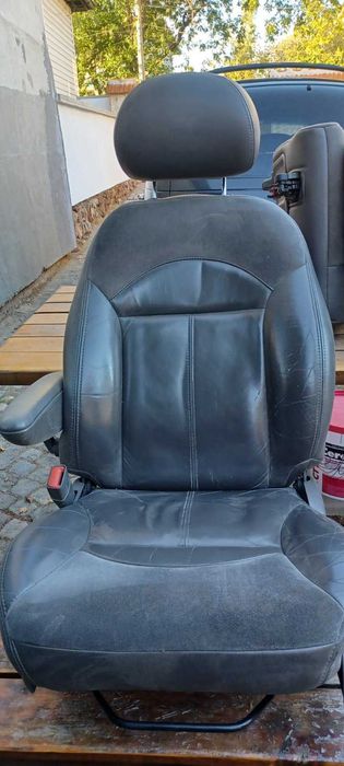 Кожен салон за Chrysler Pt cruiser