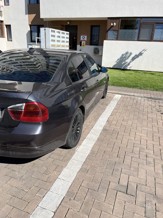 Bmw e 90 2.0 d 177cai