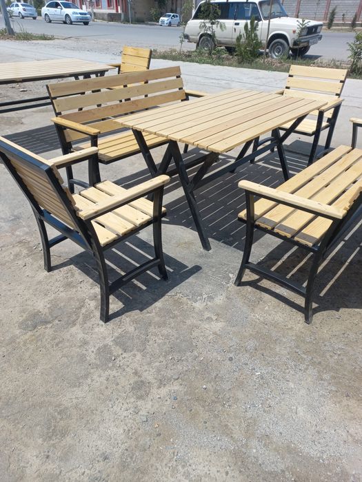 Дачни стол стул .
