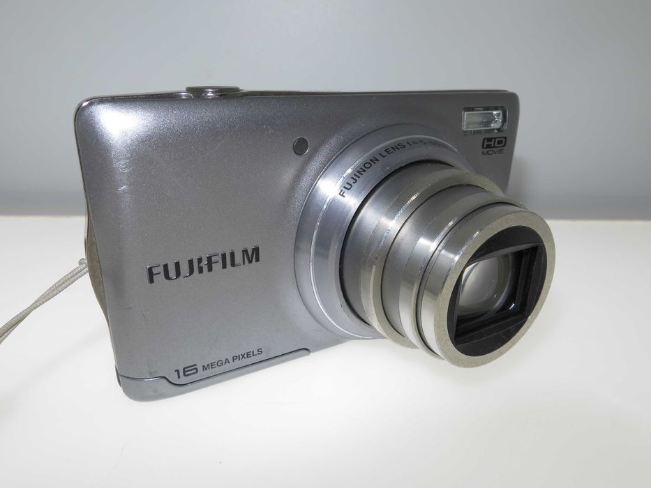 Fujifilm FinePix T400 компактемн фотоапарат 16MP и 10х оптичен зум