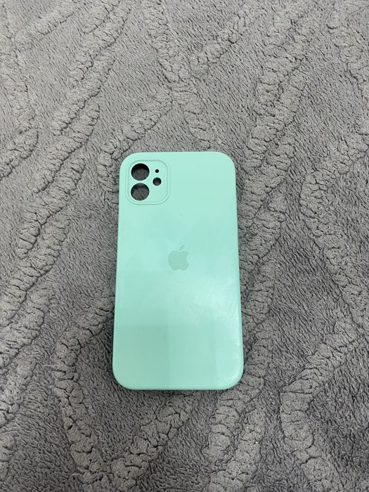 Чехлы на IPhone 11 За 1 шт 500тг