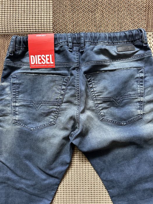Blugi diesel model 2025 marimea 36