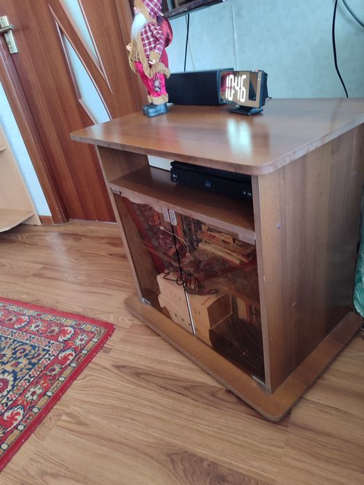 Тумба под телевизор