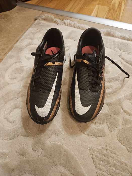 Nike Phantom GT Academy mărime 38.5
Stare buna